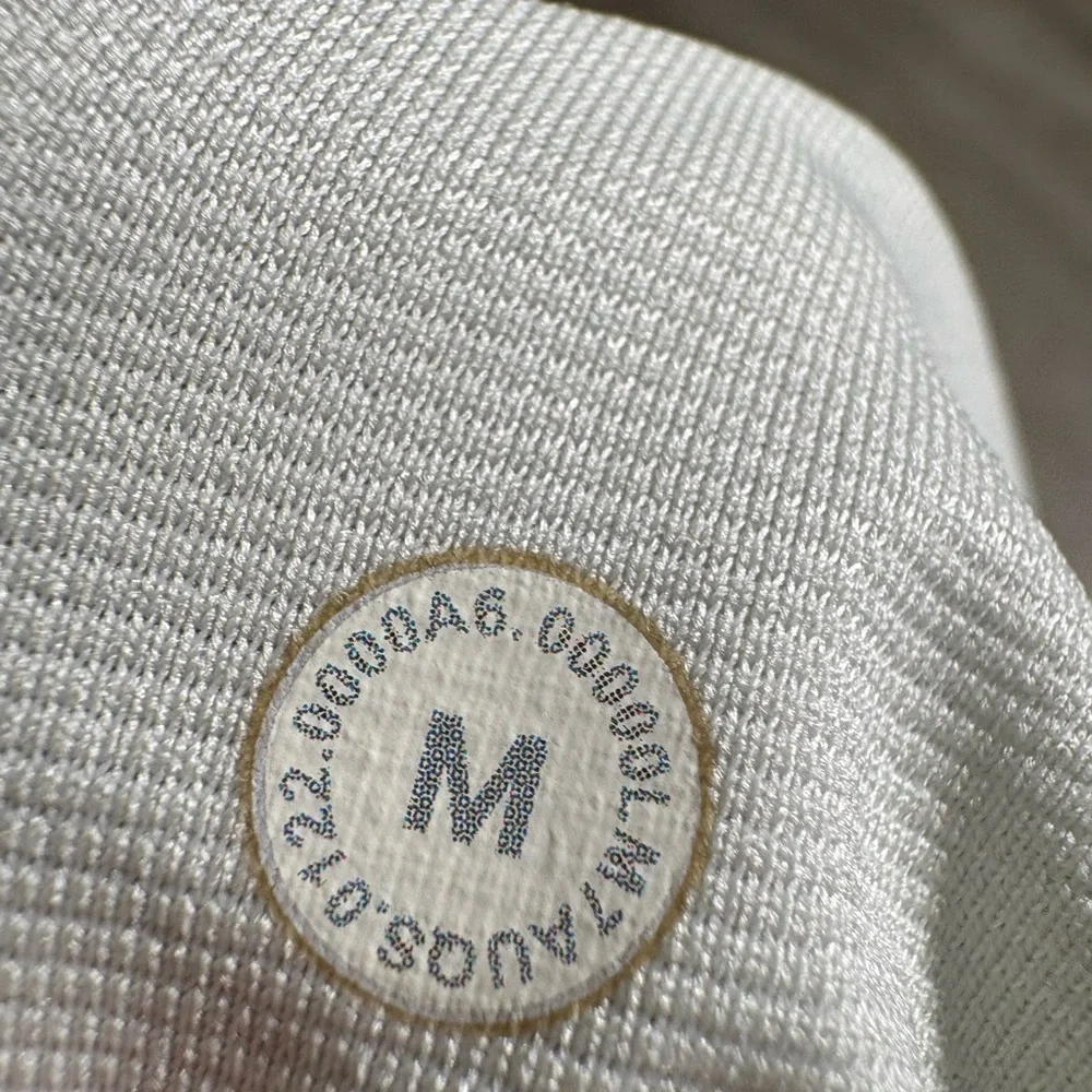 lululemon athletica Men's Bright Lime Shorts - Picture 9 of 9